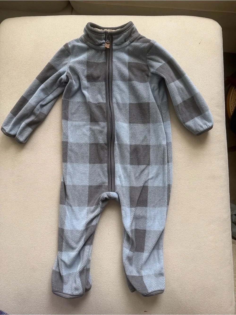 Unisex fall/winter outfit lot 6-12M Carter’s overalls fleece jumpsuit vest